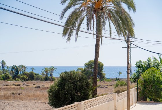 Resale - Apartment / flat - Punta Prima