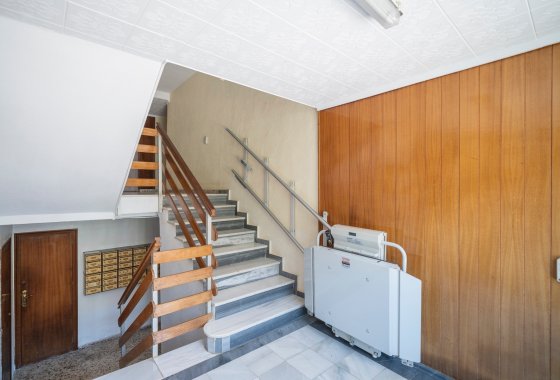 Resale - Apartment / flat - Punta Prima