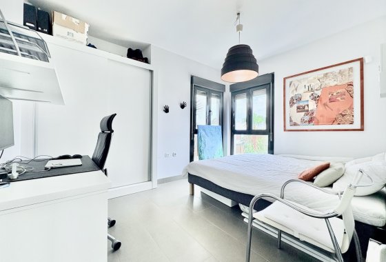 Reventa - Apartamento / piso - Dehesa de Campoamor - Las Ramblas