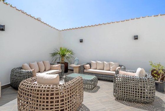 Återförsäljning - Villa - Ciudad Quesada