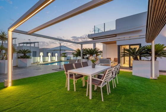 Återförsäljning - Villa - Orihuela Costa - Villamartín