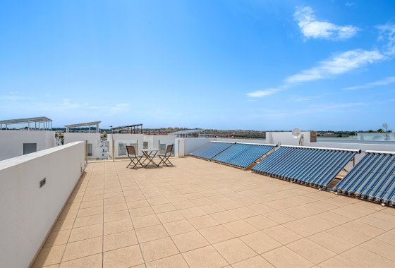 Återförsäljning - Villa - Orihuela Costa - Villamartín