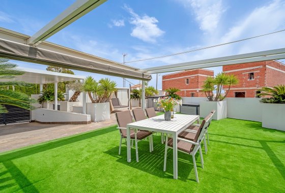 Återförsäljning - Villa - Orihuela Costa - Villamartín