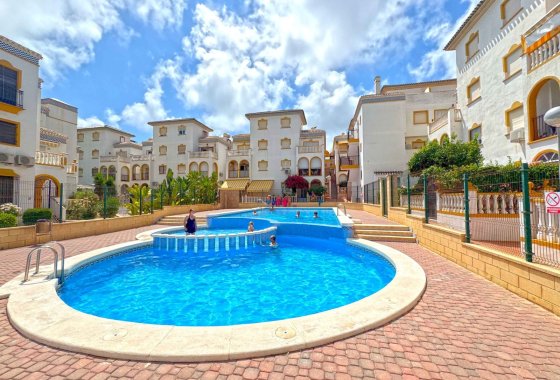 Återförsäljning - Lägenhet / lägenhet - Torrevieja - La Mata
