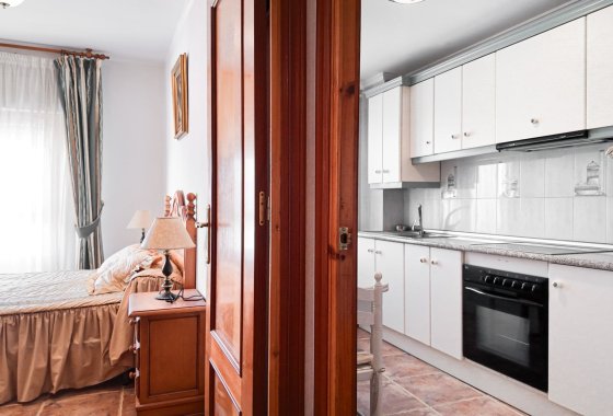 Reventa - Apartamento / piso - Torrevieja - Playa Los Naufragos
