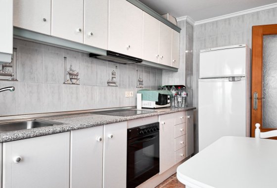 Reventa - Apartamento / piso - Torrevieja - Playa Los Naufragos