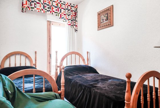 Reventa - Apartamento / piso - Torrevieja - Playa Los Naufragos