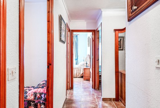 Reventa - Apartamento / piso - Torrevieja - Playa Los Naufragos