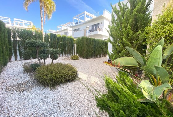 Reventa - Villa - Ciudad Quesada - Doña Pepa