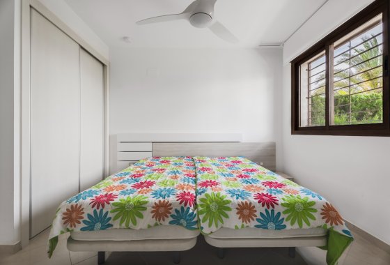 Resale - Apartment / flat - Orihuela Costa - La Zenia