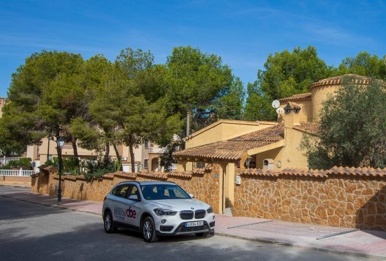 Reventa - Villa - Villamartín - Las Filipinas