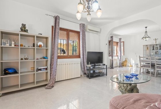 Reventa - Villa - Villamartín - Las Filipinas