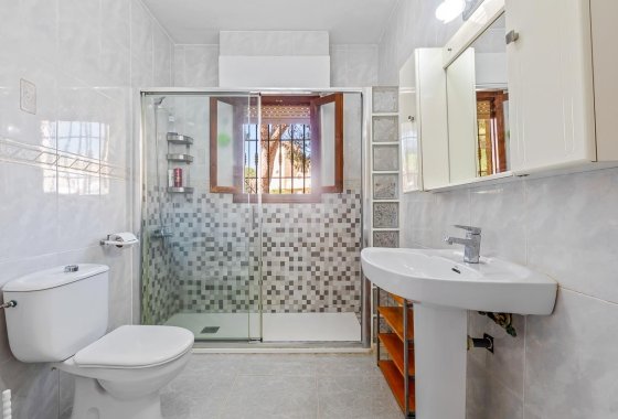 Reventa - Villa - Villamartín - Las Filipinas