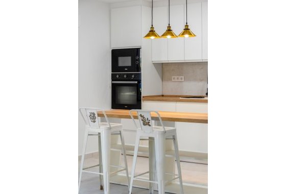Reventa - Apartamento / piso - Torrevieja - El Acequión - Los Náufragos