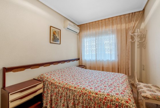 Reventa - Apartamento / piso - Torrevieja