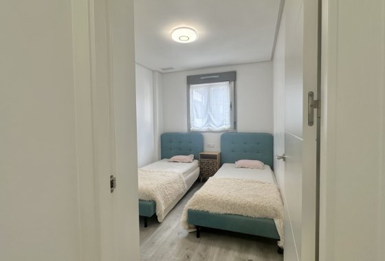 Resale - Apartment / flat - Orihuela Costa - Villamartín