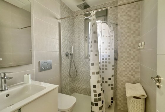 Resale - Apartment / flat - Orihuela Costa - Villamartín