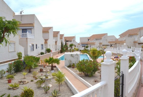 Reventa - Villa - Ciudad Quesada - Airstrip