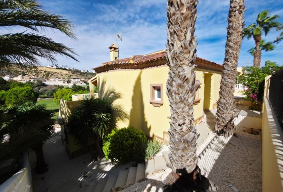 Resale - Villa - Ciudad Quesada