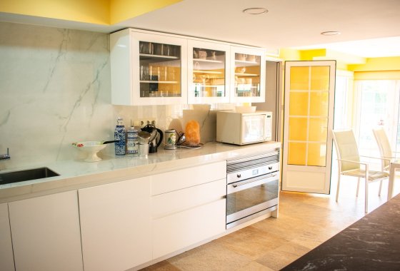 Reventa - Villa - Orihuela Costa - MUY CERCA DE LA PLAYA