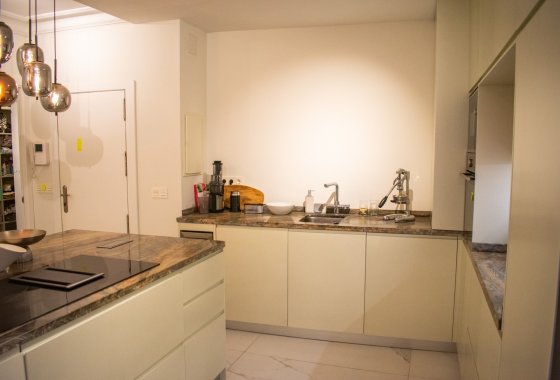 Resale - Apartment / flat - Torrevieja