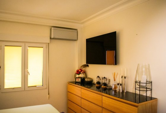 Resale - Apartment / flat - Torrevieja