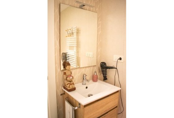 Resale - Apartment / flat - Torrevieja