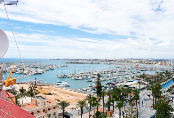 Resale - Apartment / flat - Torrevieja