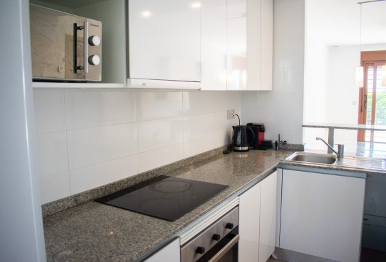 Återförsäljning - Lägenhet / lägenhet - Orihuela Costa - Cabo Roig