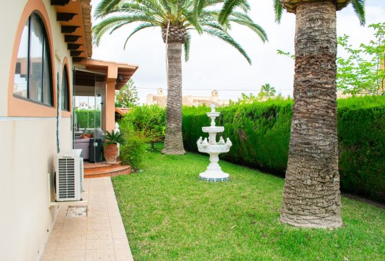 Återförsäljning - Villa - Orihuela Costa - Cabo Roig
