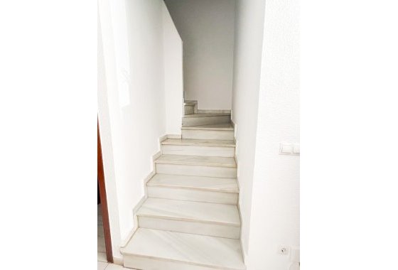 Resale - Apartment / flat - Torrevieja - Center
