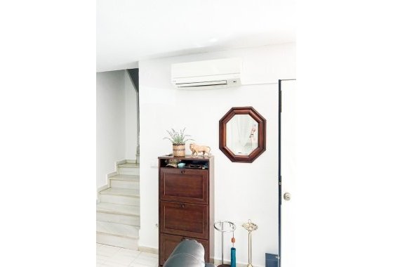 Resale - Apartment / flat - Torrevieja - Center