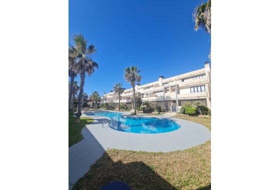 Resale - Apartment / flat - Torrevieja - La Mata