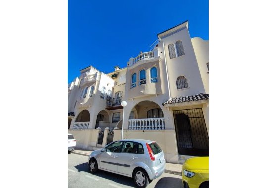 Resale - Apartment / flat - Torrevieja