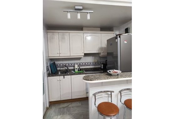 Resale - Apartment / flat - Torrevieja