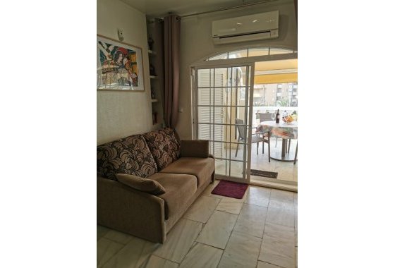 Resale - Apartment / flat - Torrevieja