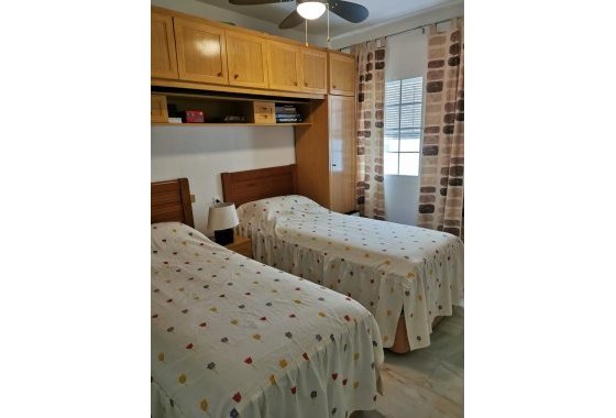 Resale - Apartment / flat - Torrevieja