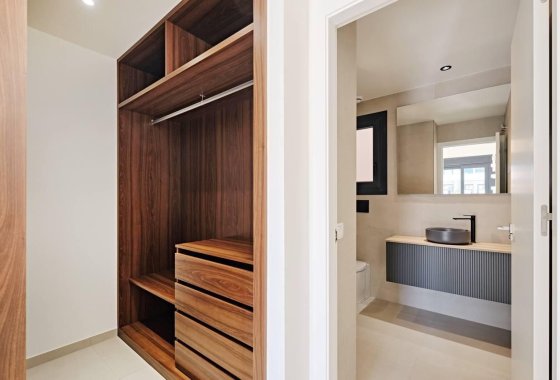 Resale - Apartment / flat - Torrevieja - La veleta