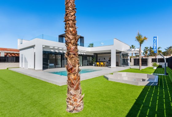 Obra nueva - Adosado - La Finca Golf