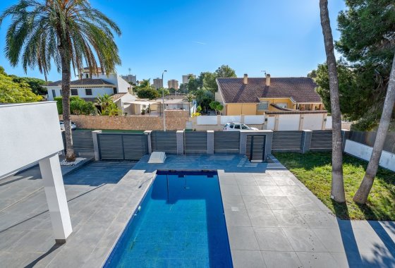 Resale - Villa - Campoamor