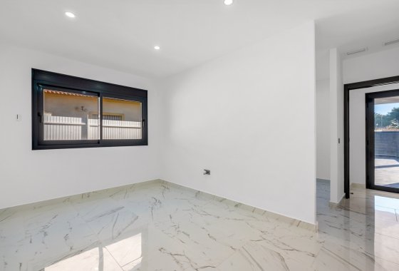 Resale - Villa - Campoamor