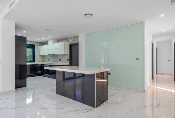 Resale - Villa - Campoamor
