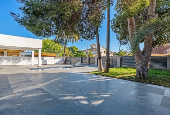 Resale - Villa - Campoamor
