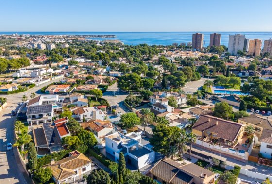 Resale - Villa - Campoamor