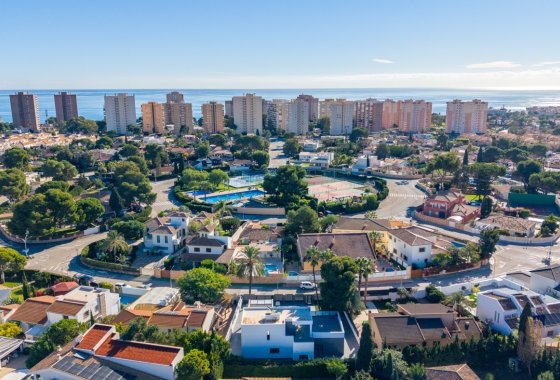 Resale - Villa - Campoamor