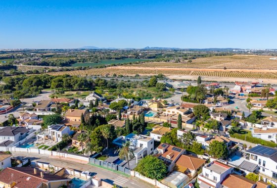 Resale - Villa - Campoamor
