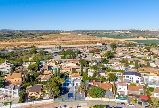 Resale - Villa - Campoamor