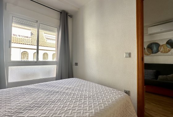 Resale - Apartment / flat - Torrevieja