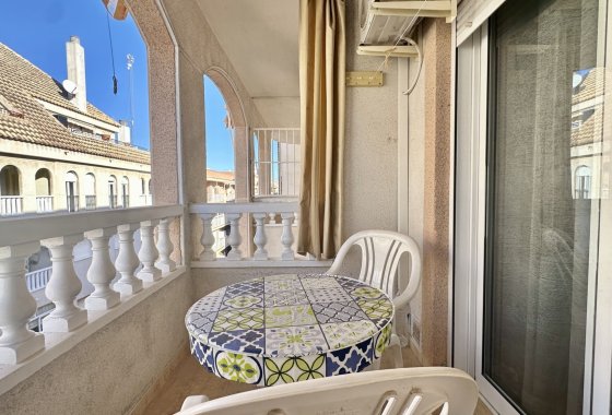 Resale - Apartment / flat - Torrevieja