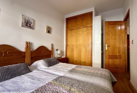 Resale - Apartment / flat - Torrevieja